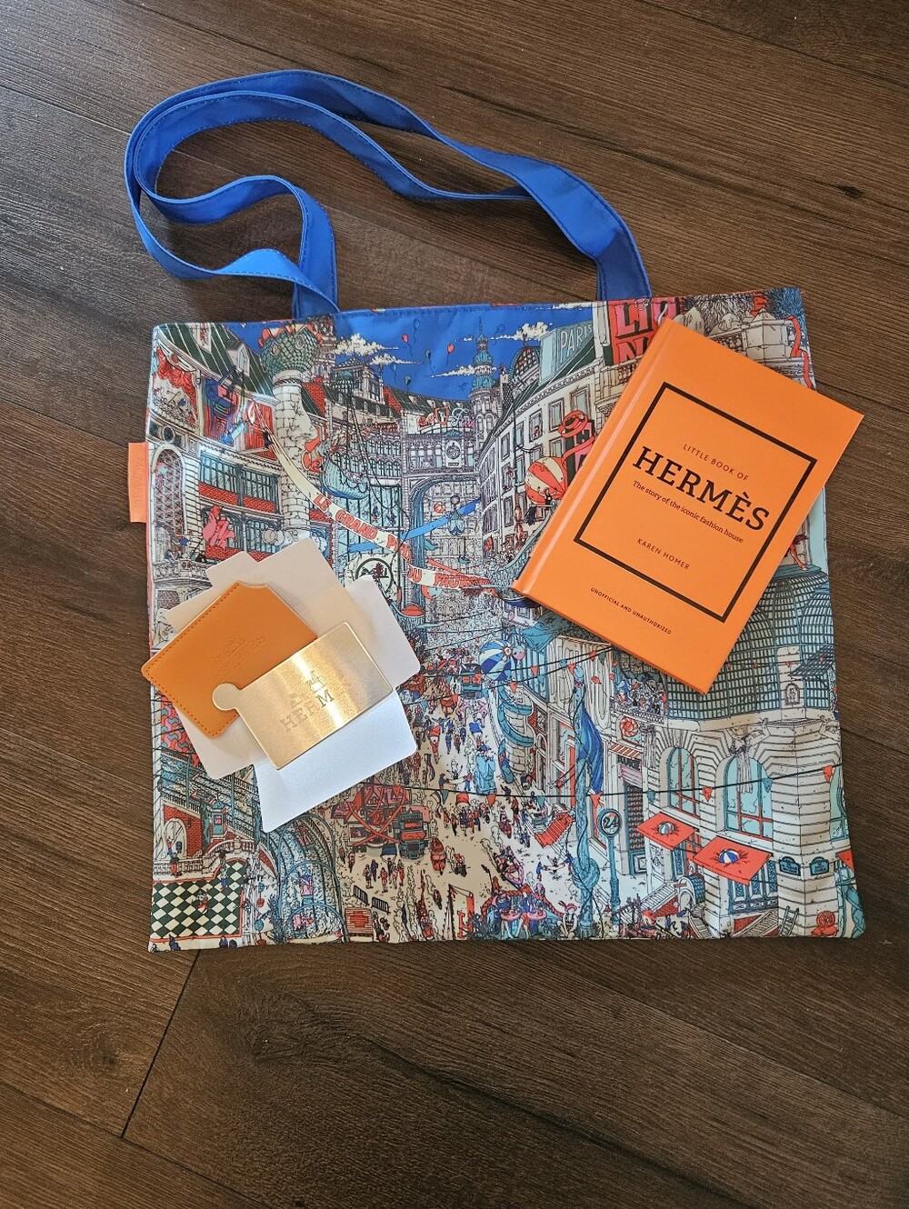 Hermès GWP Mirror Card Holder + Paris Inspired Tote & Little Book Gift Set